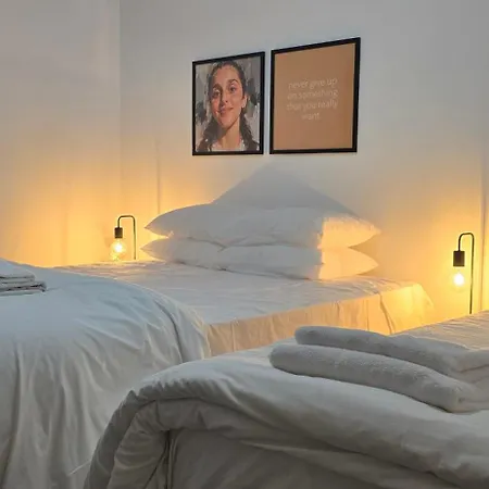 Eleven Deluxe 2br - Breakbooking Cy Limassol