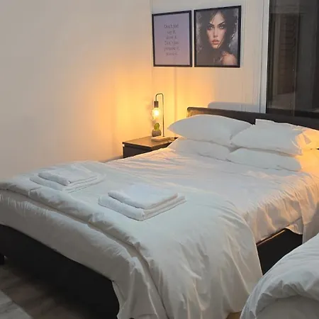 Eleven Deluxe 2br - Breakbooking Cy Apartman Limassol