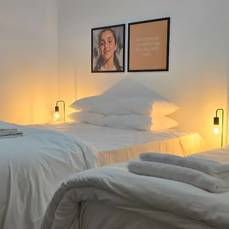 Eleven Deluxe 2br - Breakbooking Cy Limassol